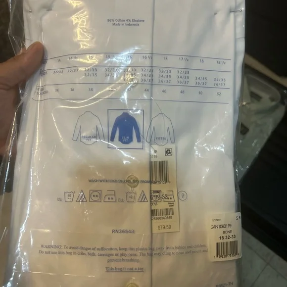 Button down - Picture 2 of 2